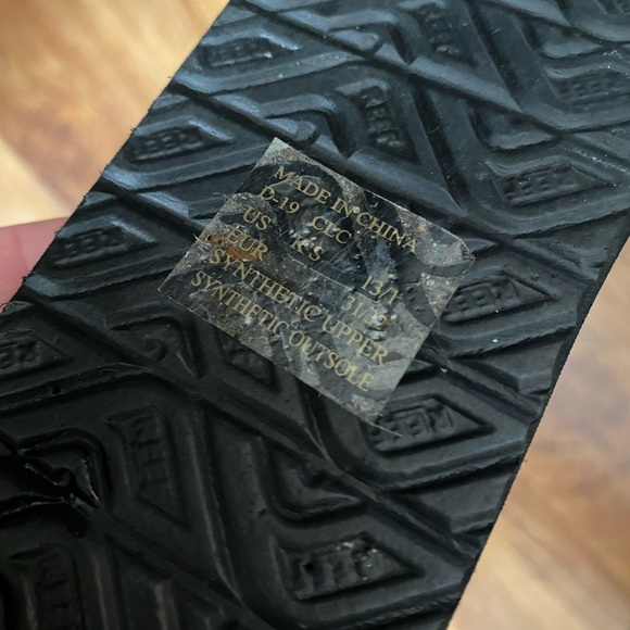 Reef Flip-Flops (Size 13/1) - Picture 5 of 7